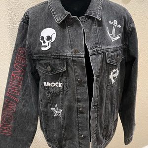 Unisex jean jacket size M